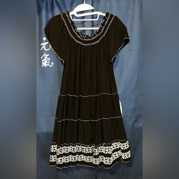 Max Studio Off Shoulder Embroidered Mini - Picture 1 of 6